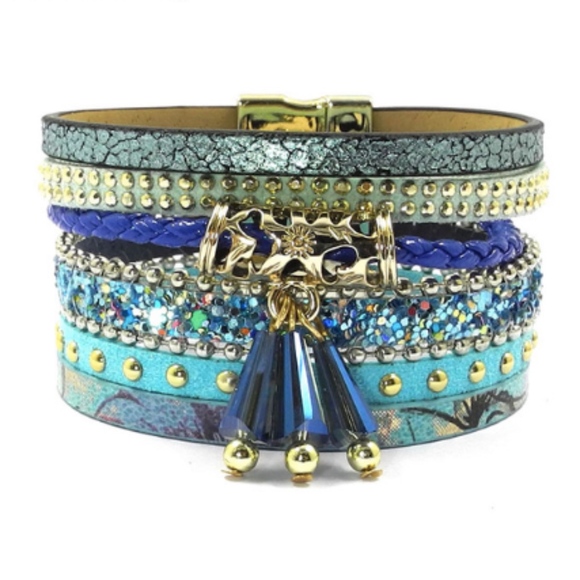 Jewelry - Magnetic Wrap Multi layer Bracelet blue